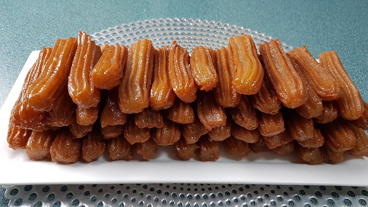 Heerlijke Langwerpige Chebakia  Ramadan 2020
