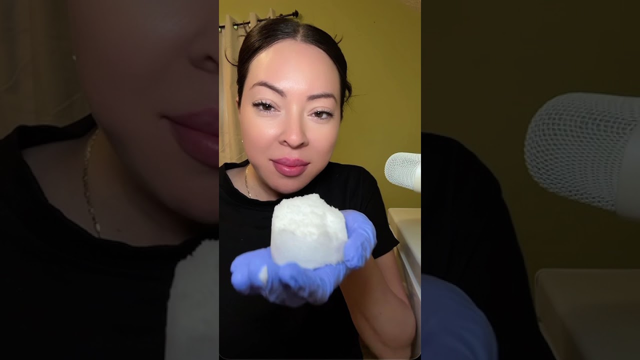 FREEZER FROST CUP #asmr #frezzerfrost #eatingsounds #asmrsounds #oddlysatisfying #satisfying #ice