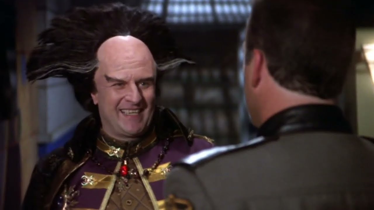 Babylon 5 - Garibaldi - Paperwork is a pain in the butt