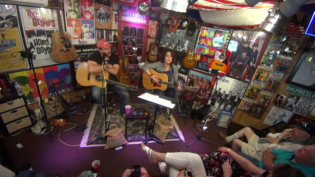 In The Music Room Studio Concert - Tony Ramey & Helene Cronin set 1