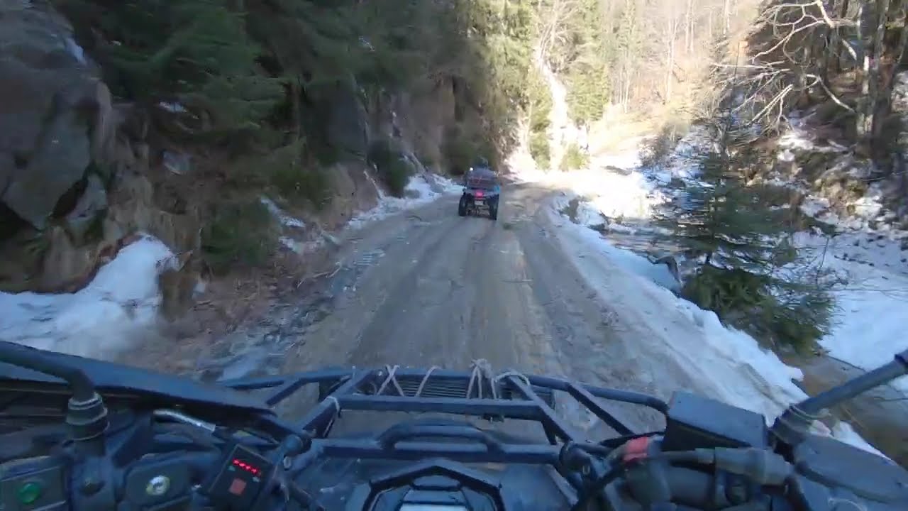 Cfmoto 520l urcare pe gheata