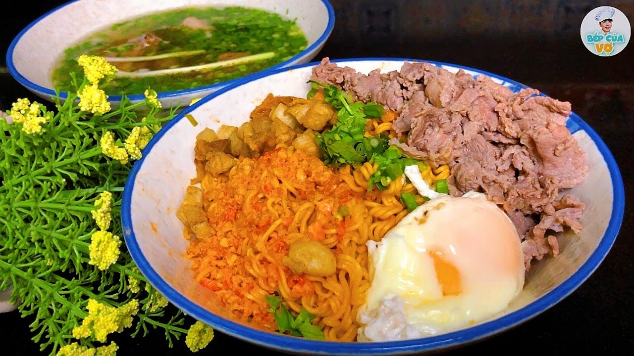 MÌ TRỘN MUỐI ỚT ngon hết xẩy, ăn là ghiền | Bếp Của Vợ