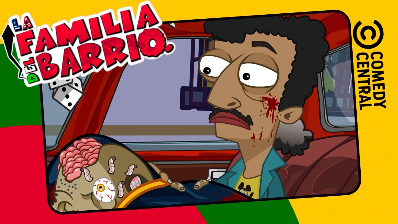 Peluz&iacute;n Se Roba Un Cad&aacute;ver | La Familia Del Barrio | Comedy Central LA