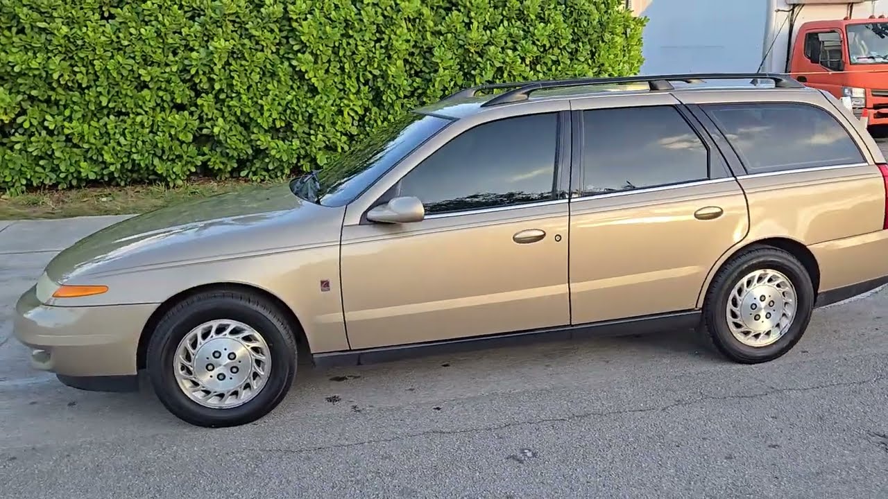 2001 Saturn lw300 wagon for sale
