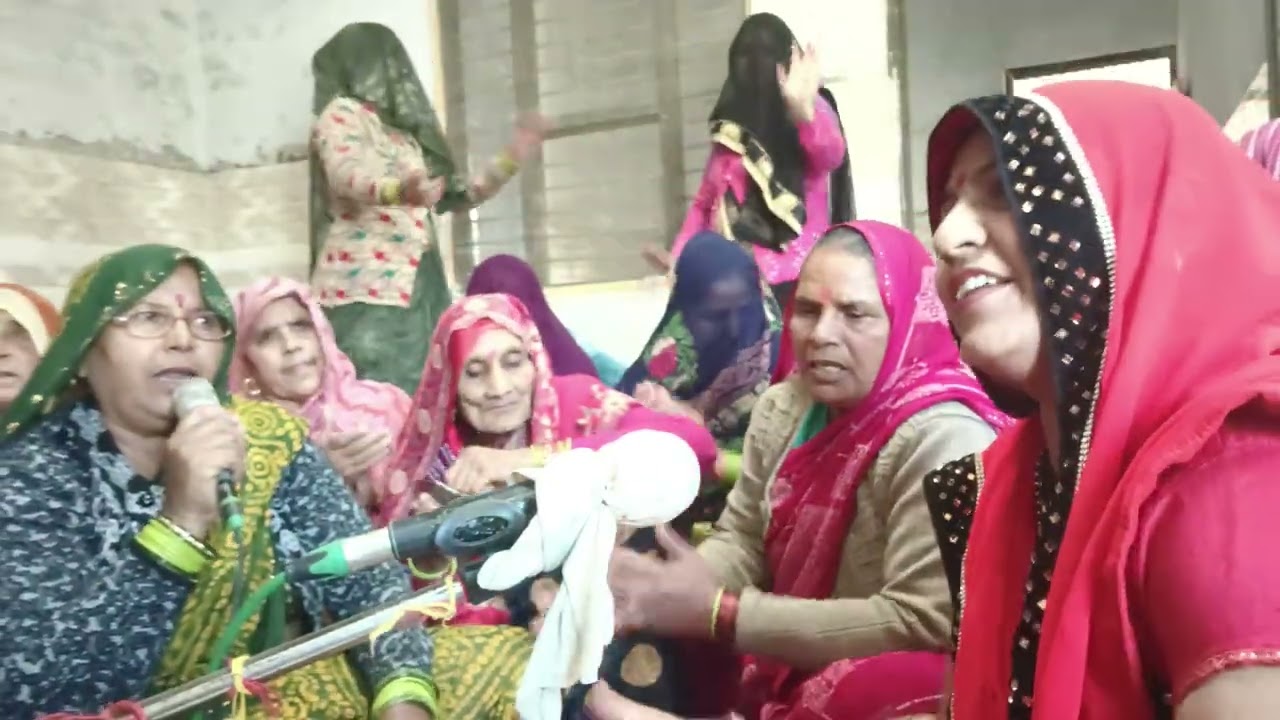 बिहारी तेरे नैना जादू भरे भजन#comment #like#subscribe 