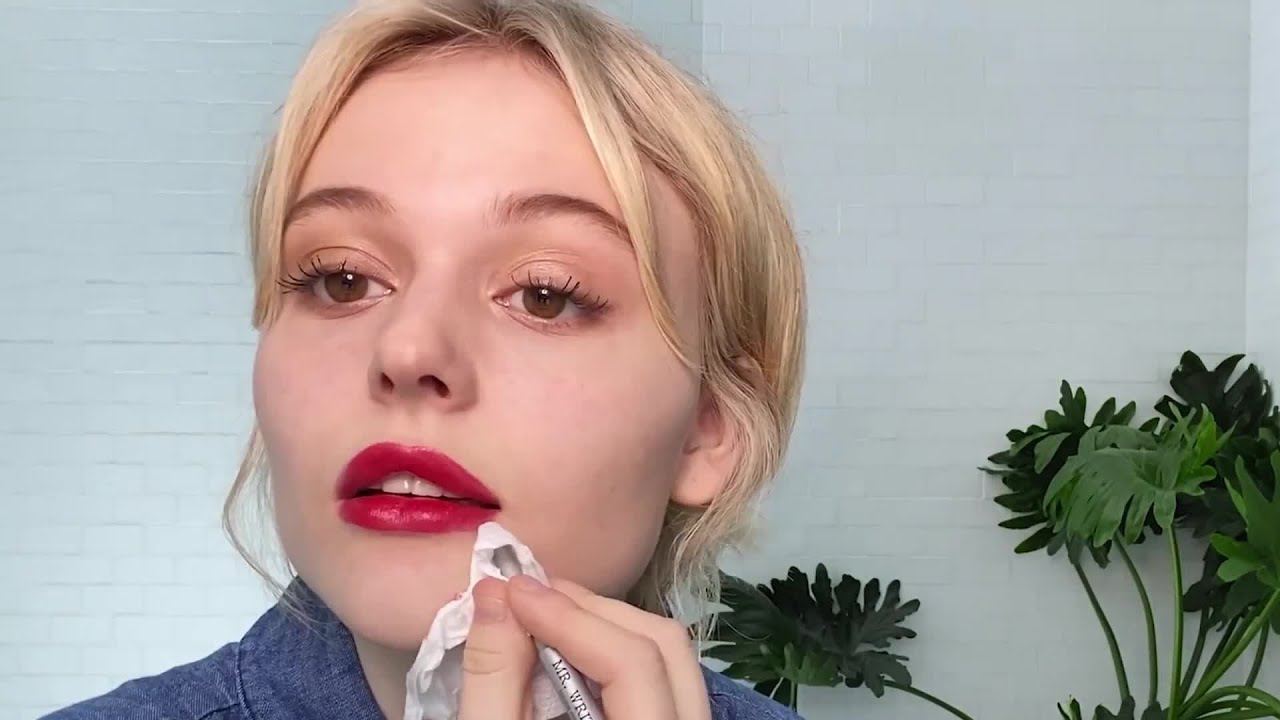 Emily Alyn Lind: labios rojos y perfectos | Secretos de Belleza |  Vogue México y Latinoamérica