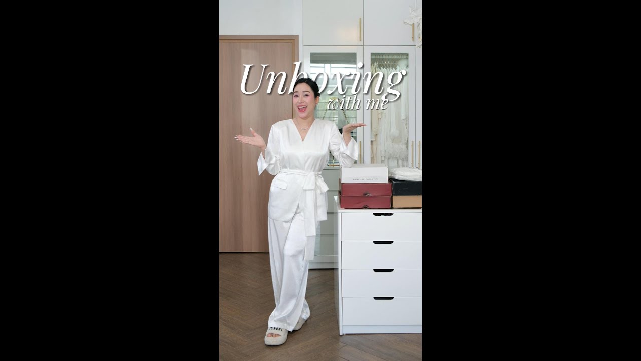 UNBOXING WTH ME| TRƯƠNG THIÊN NHƯ OFFICIAL
