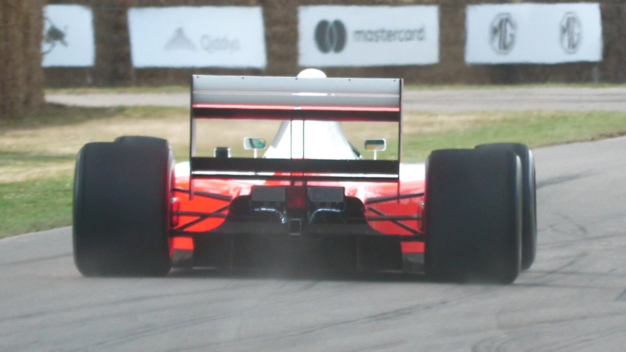 Bruno Senna takes Ayrton Senna's Original V12 McLaren MP4/6 F1 Car up the Goodwood Hill