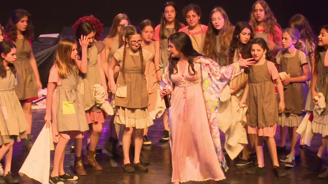אנני 2017 קאסט 4