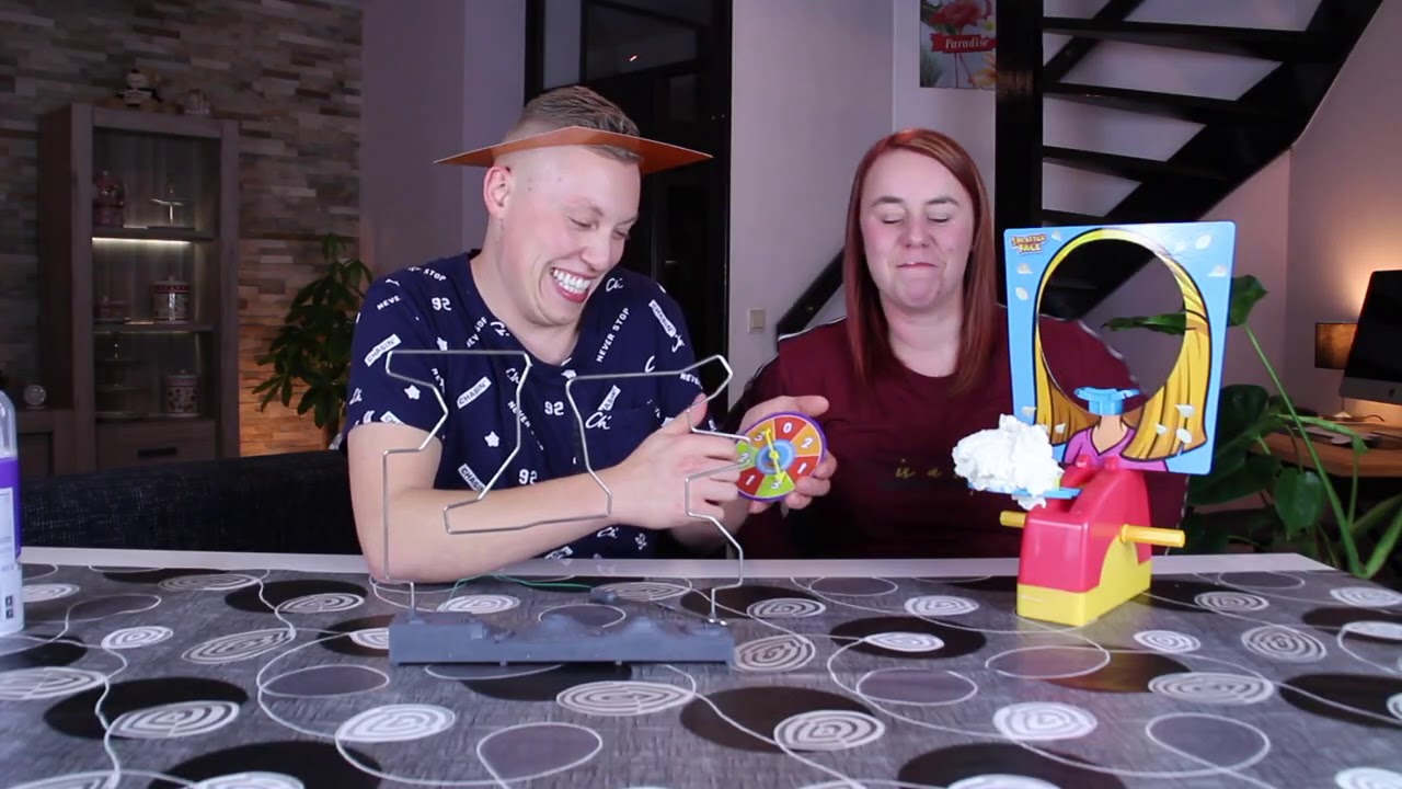 SLAGROOM SPEL *HELE GEZICHT ONDER*| EN SUUS