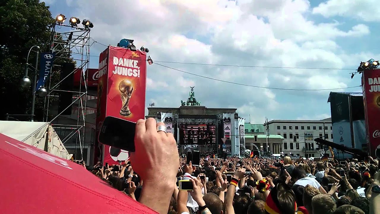 So gehen die Deutschen, die Deutschen die gehn so!