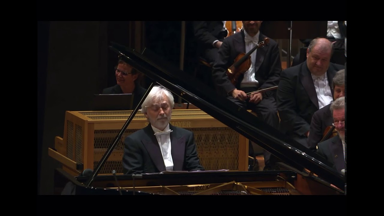 Цимерман шутит и играет 'Happy birthday' 　ツィメルマンのジョーク