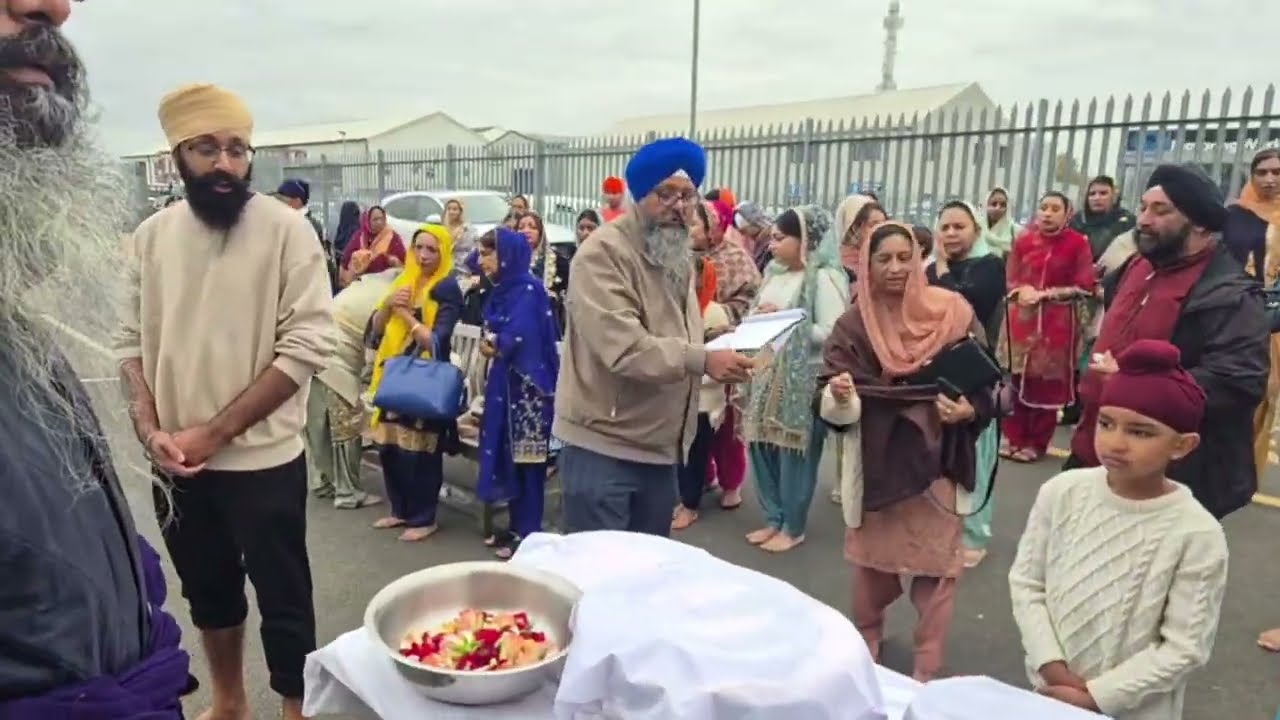 Nishaan Sahib Sewa Baba Budha Ji Akhand Path