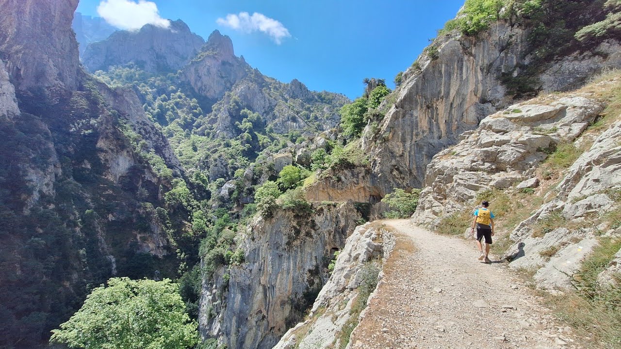 Ruta del Cares desde Poncebes a Cain