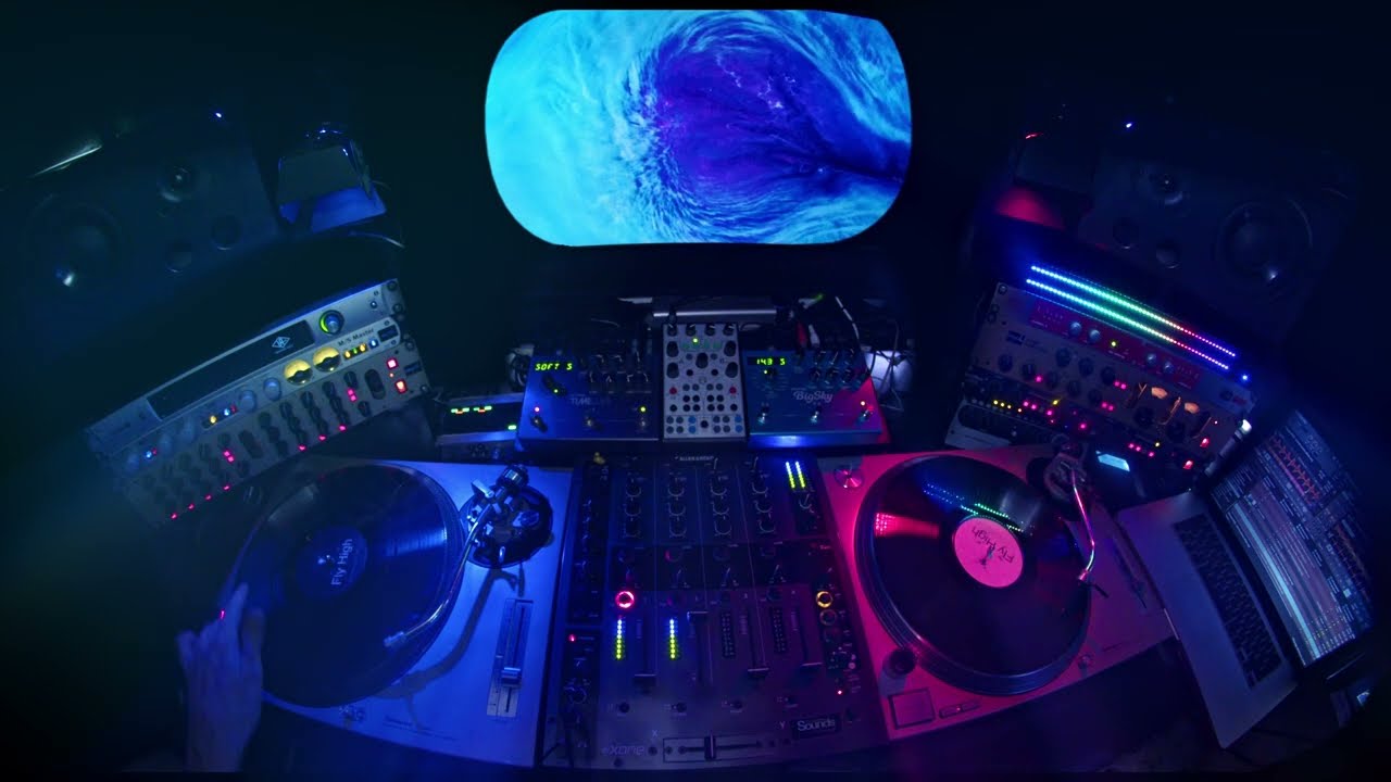 Deep Hypnotic Techno | Live Turntables Mix | A.L.C.A. Live DJ Mix (Part One)