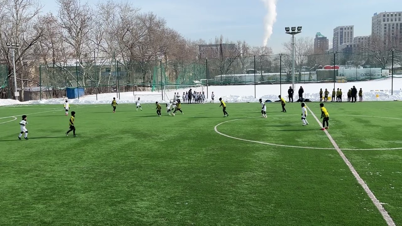 Кайрат Академия 2016 vs Кайрат Ф2.1 (2015). Первый тайм