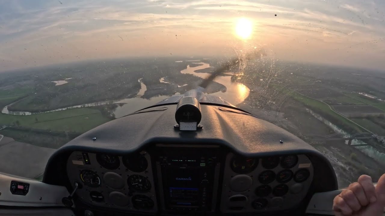 Terza lezione di volo con prova circuito e touch and go
