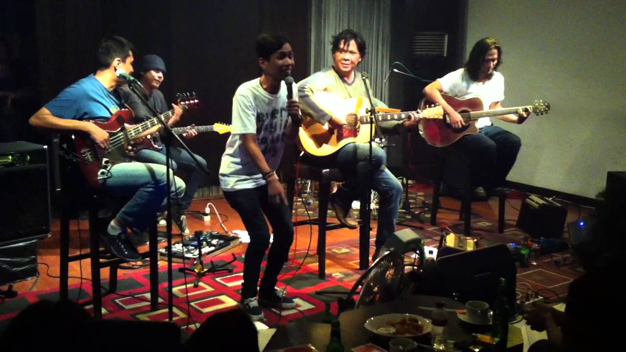 Float feat. Ari Lesmana - Sementara