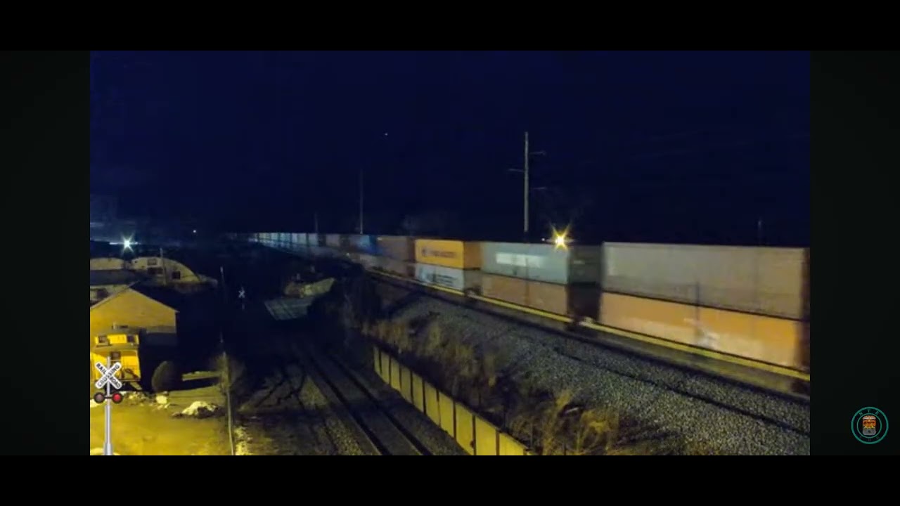 TrainVideo Of A SCREEN View With A CN ??? WB Train 🚂 On The Waupaca Wisconsin USA Area By Gabriel