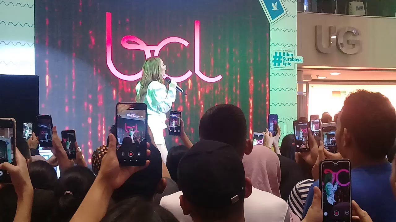 Aku dan Dirimu, Bunga Citra Lestari feat Rey ( Drummer BCL Band )