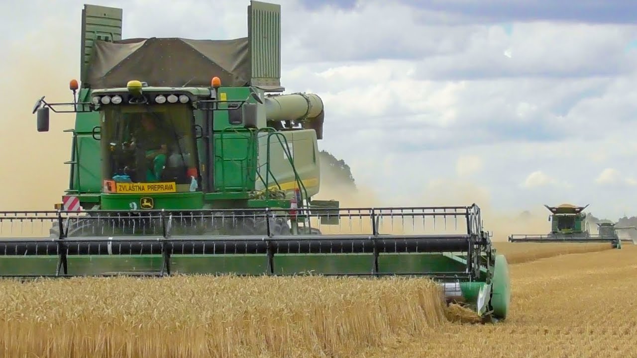 Donau farm - 4x John Deere S680 & S690, 2x TATRA Phoenix, 2x John Deere 8R - Harvest/Ernte 2020