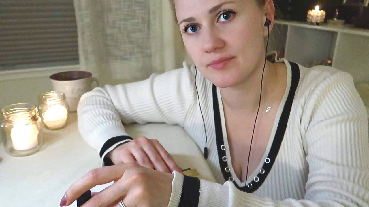 Whisper ○ Nailpolish Application ○ Chit Chat ○ ASMR ○ LoFi