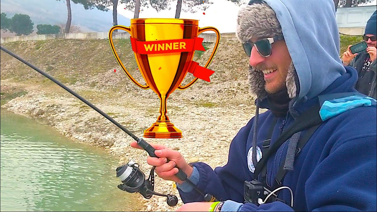 Ho VINTO un PREMIO per aver catturato il pesce pi&ugrave; GROSSO! Pesca in Lago con Esche da Mare [PARTE 2]