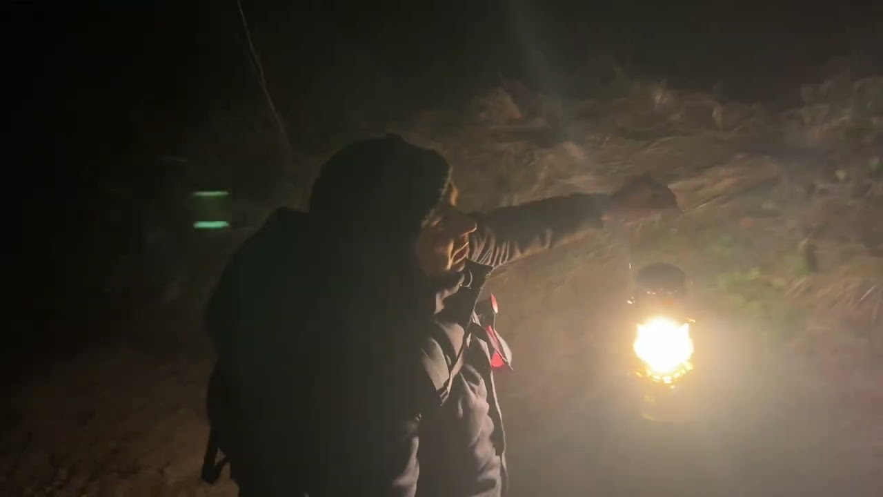 #01 Neuvorstellung. Nächtlicher Zustieg mit @Petromax HK500 bei Nebel durch den Wald