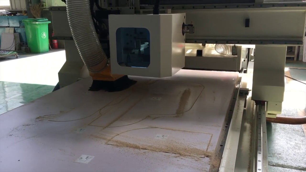 Production Line Automatic Label，Load & Unload woodworking CNC