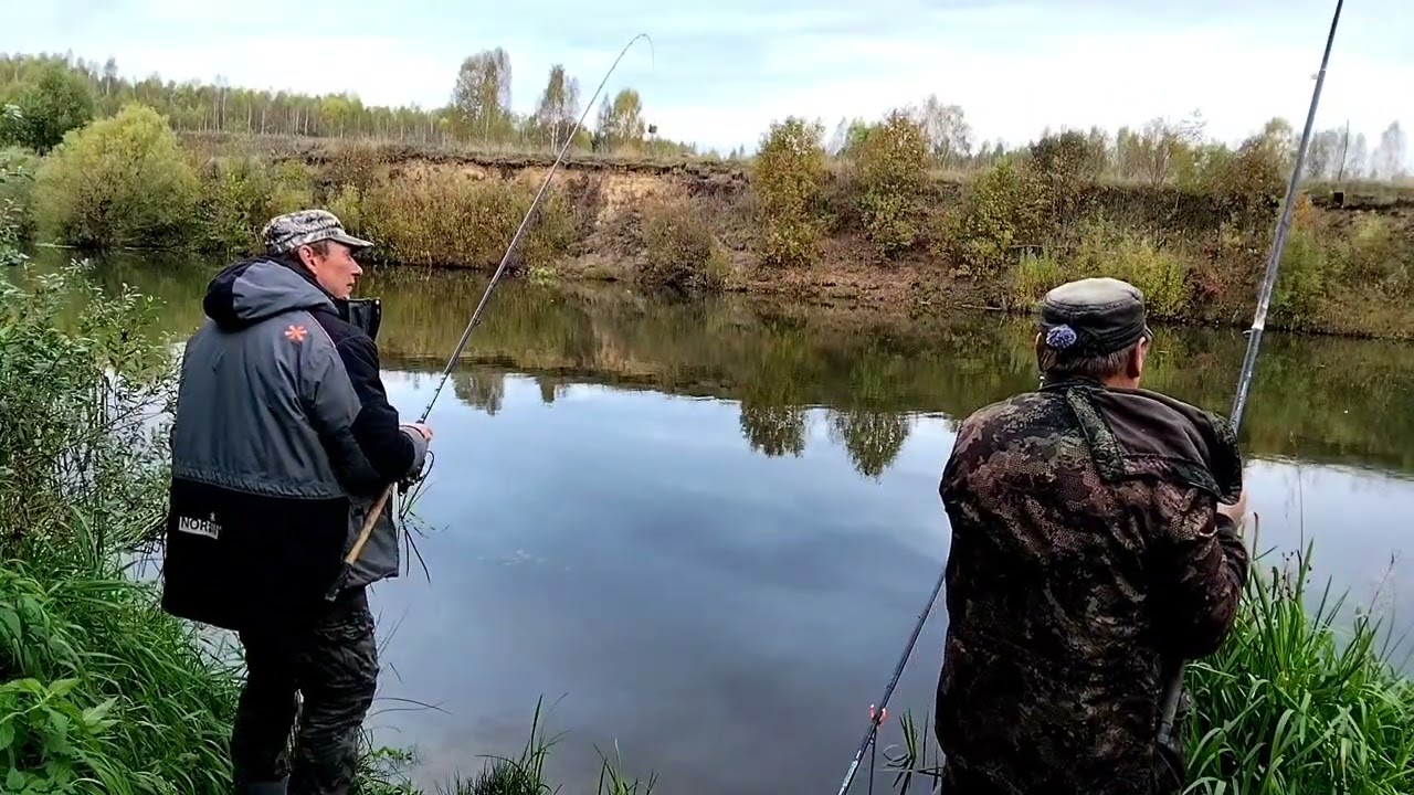 Рыбалка в октябре. Вытащили на полтора кило баклагу. 