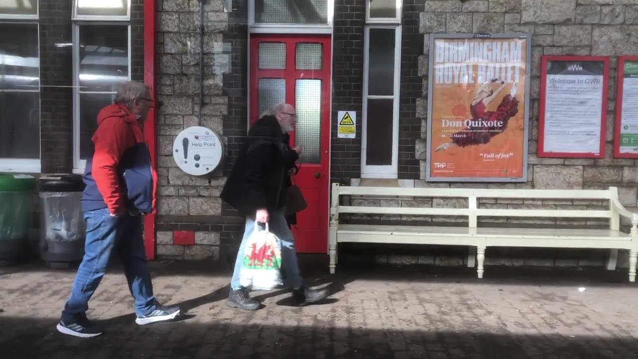 Onboard Great Western Railway 165207 to Exeter Central Part 1