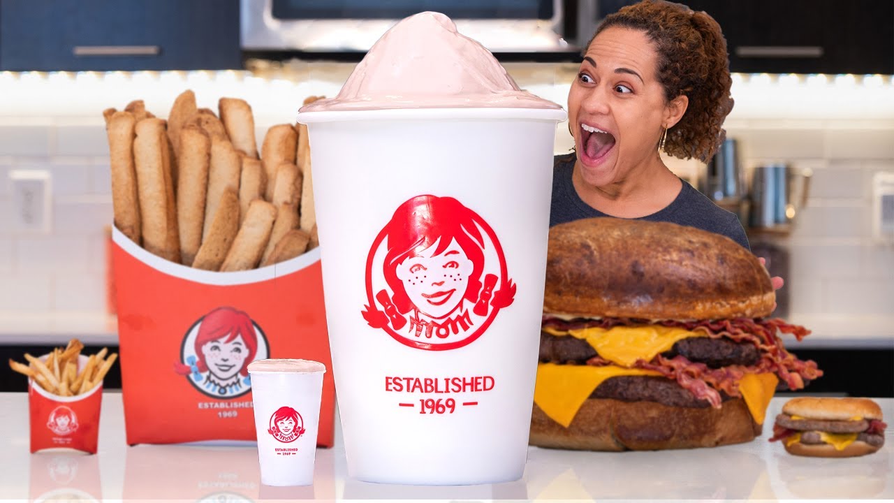 САМЫЙ БОЛЬШОЙ в мире Wendy's Frosty?? | Как приготовить это в исполнении Hellthy Junk Food | Иола...