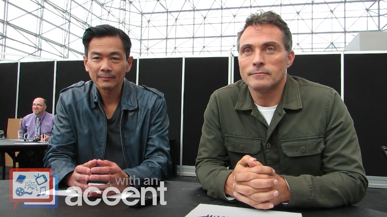 NYCC 2018: Man in the High Castle - Rufus Sewell & Joel de la Fuente