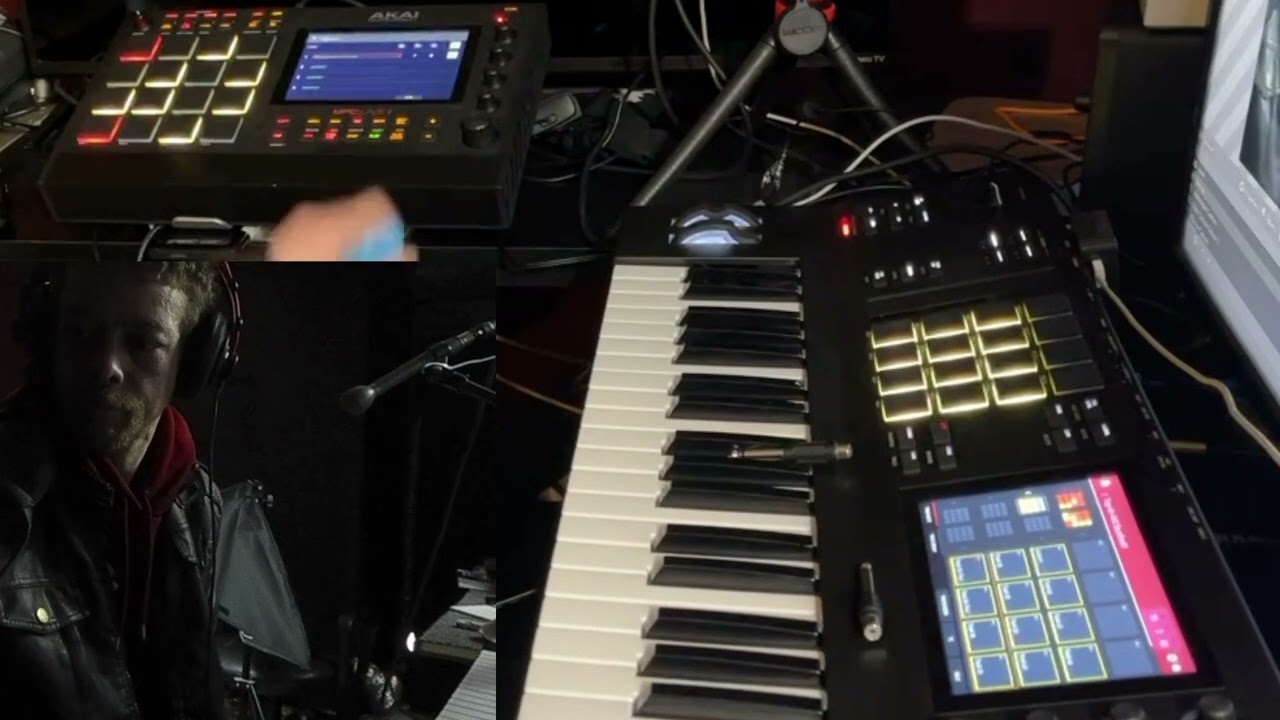 Playing 2 Mpc hooked up midi - MPC Key 61 and Mpc Live Midi