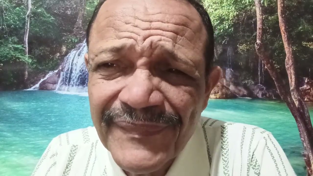 Hinos, e o primeiro padre que se converteu a Cristo no Brasil