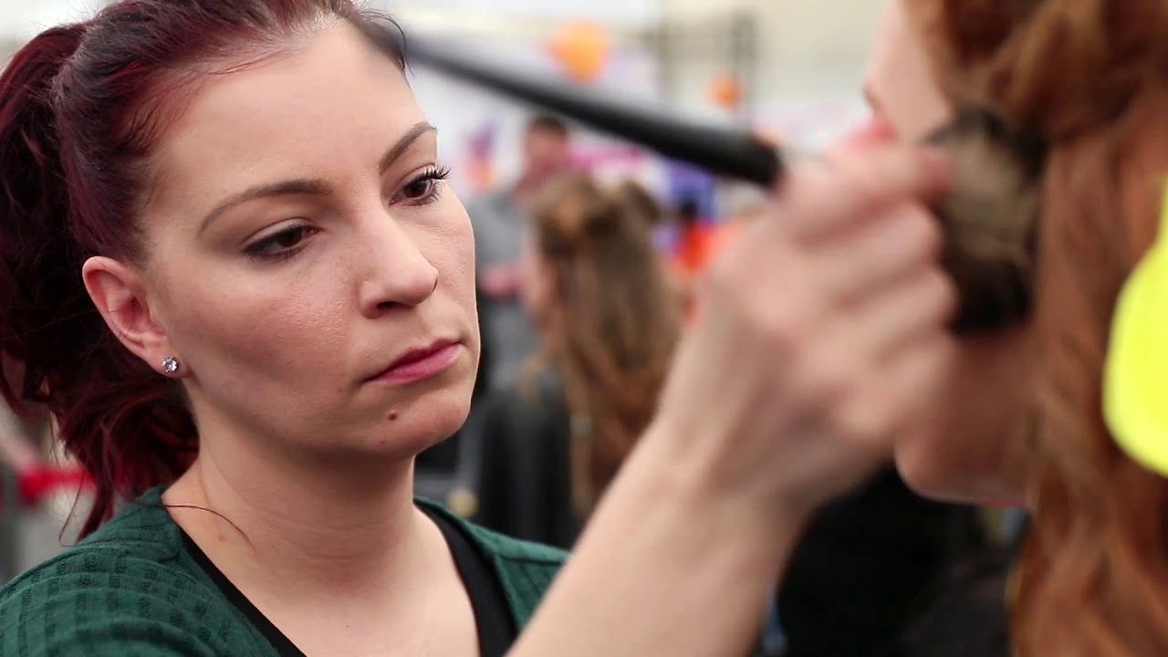 Make-up artist