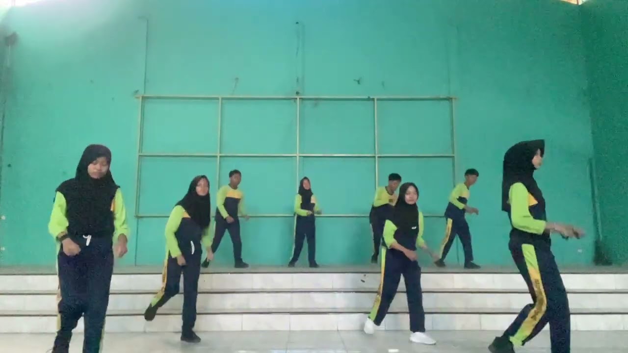 Ujian Praktik PJOK “Senam Anak Indonesia Hebat” | Kelompok 04 Kelas 9A SMPN 1 Padangan