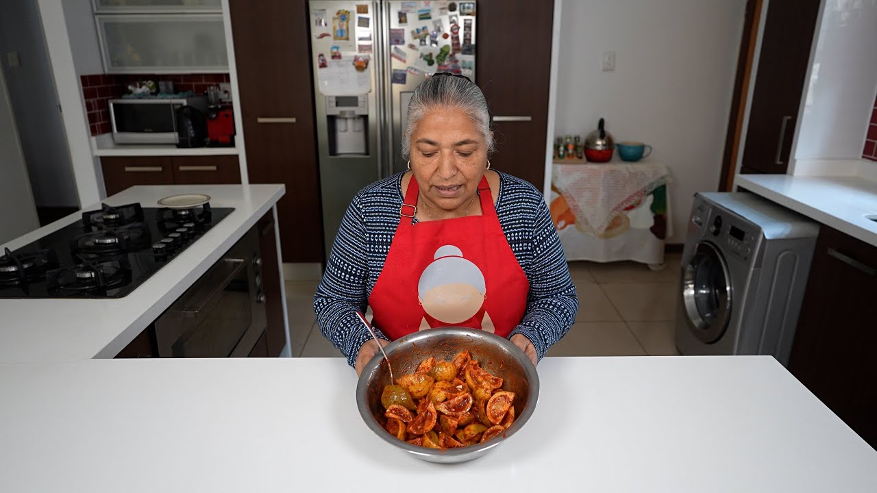 Приготовление вкусных, пикантных и острых маринованных лимонов — отличный способ сохранить лимоны...