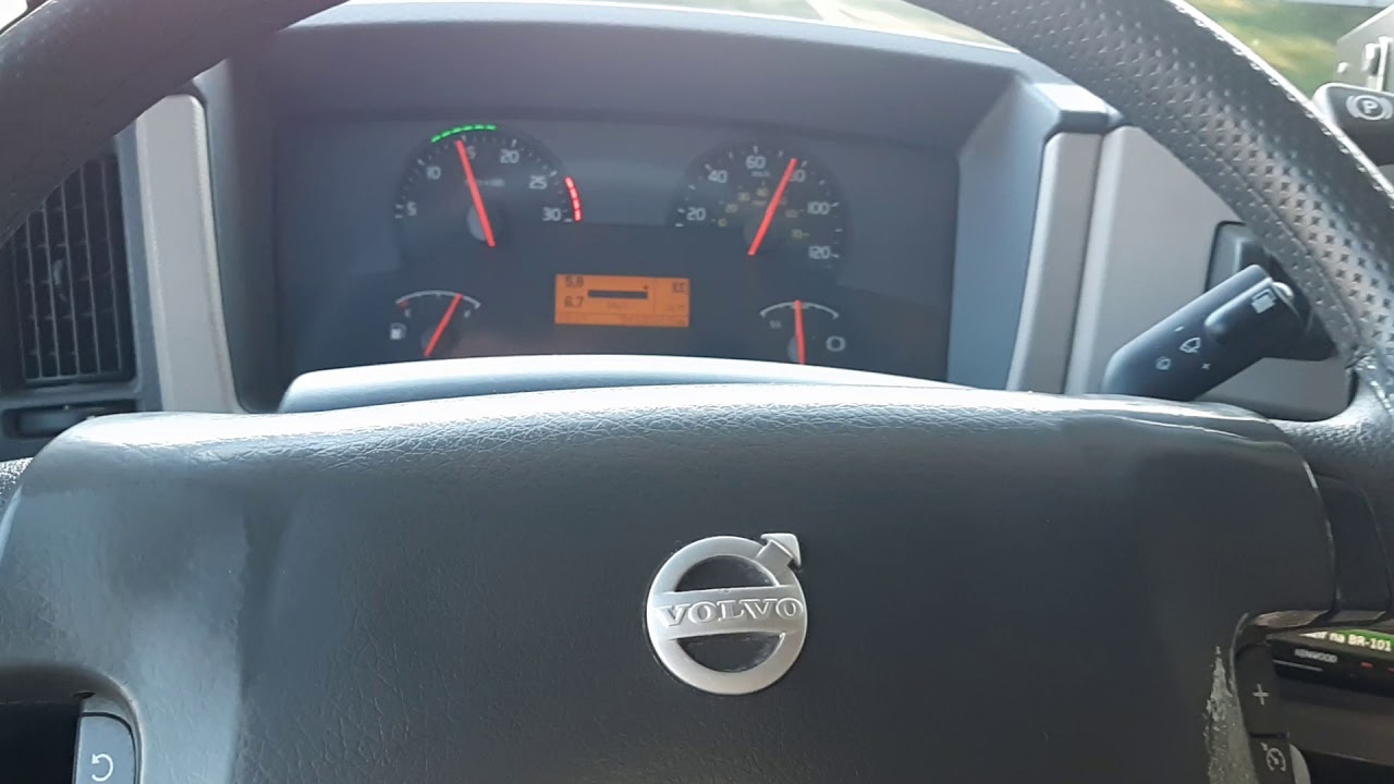 Como usar o Piloto Automático Volvo Vm 270/330