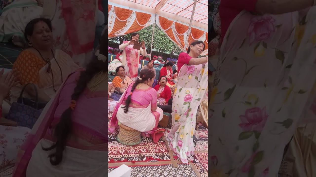 होली गीत करो ना कपोलन लाल लला मेरी बैया न पकड़ो