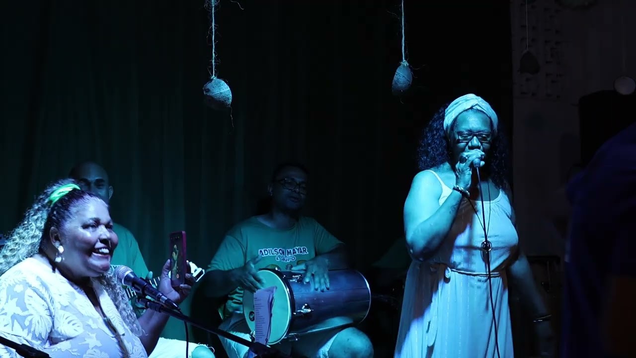 Tributo a Jovelina Pérola Negra Angela Nascimento e grupo Samba com Dendê O dia se zangou 