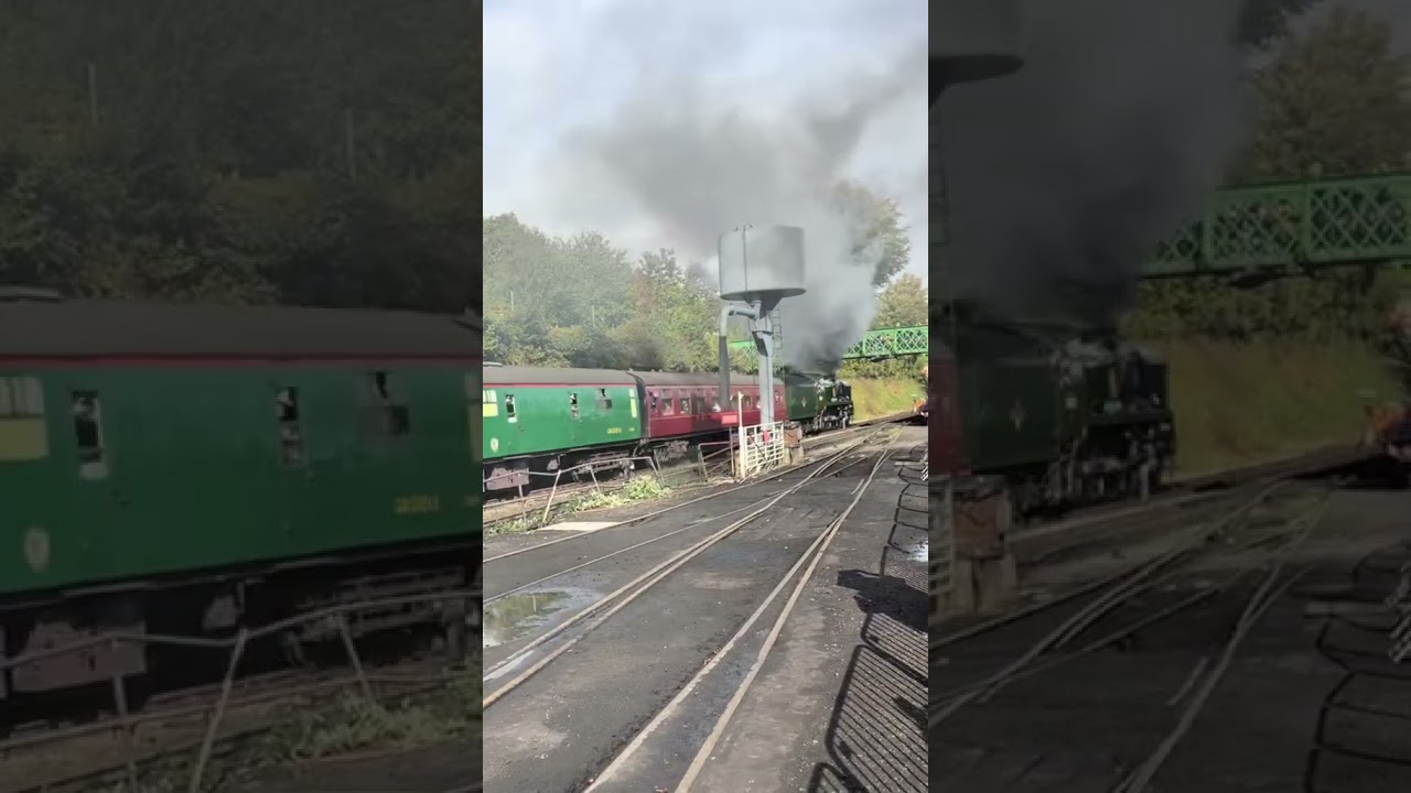 Express Rebuilt SR Bulleid Battle of Britain Pacific No. 34059 ‘Sir Archibald Sinclair’