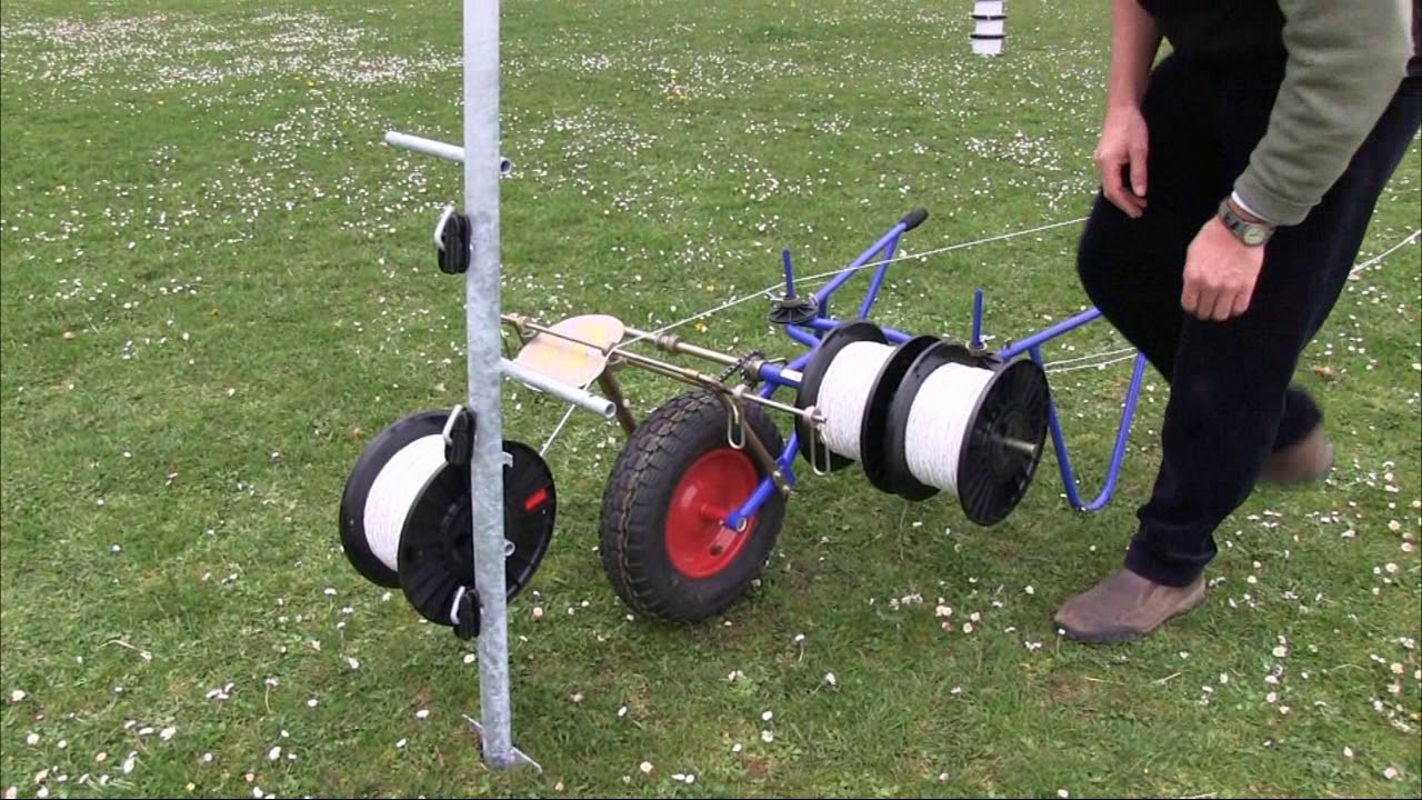 How to use a Barrow Winder Auto | Electric Fencing | Rappa