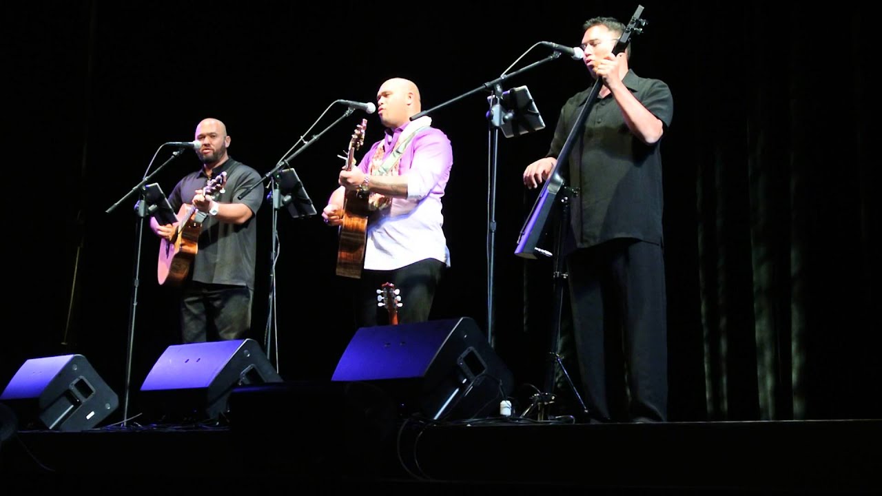 KUANA TORRES KAHELE Lei Lihilihi Lehua