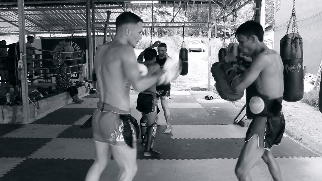 Muay Thai Camp Thailand krabi  Bull Muay Thai