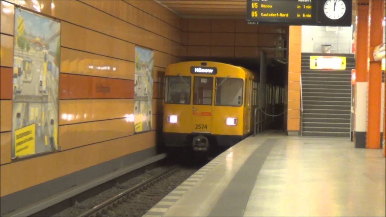U Bahn Berlin: Bahnhof Schillingstraße