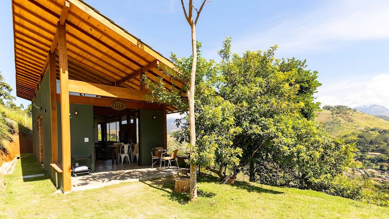 CABANA BONITA com MEZANINO e TELHADO MEIA &Aacute;GUA