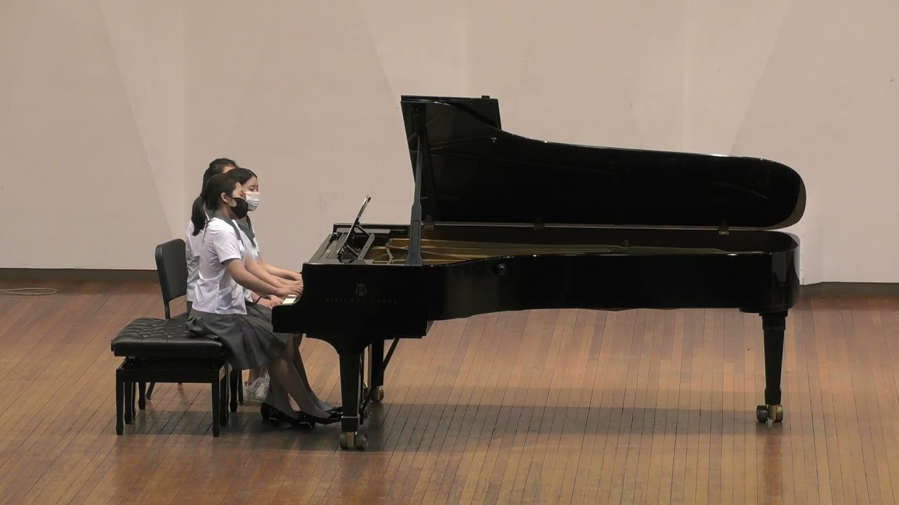 F. Schubert: Fantasie in f minor for 4 Hands