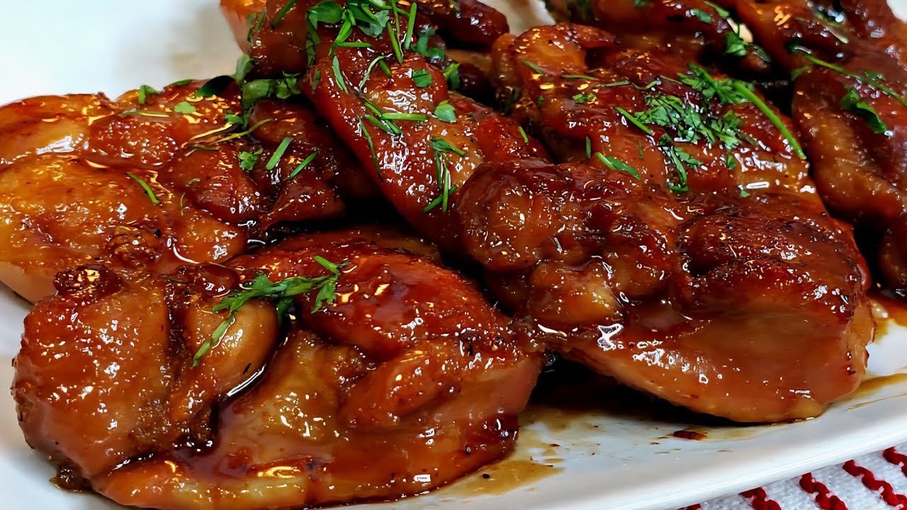Honey Butter Glazed Chicken Thighs | Easy Glazed Chicken Recipe