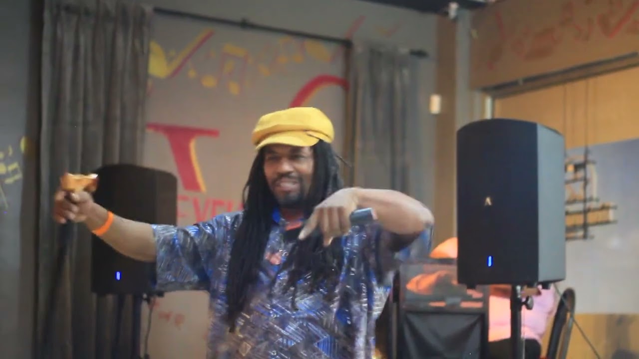 Ain't I Him.  Live in Nashville 